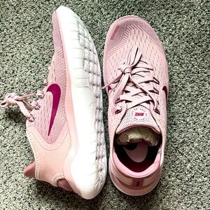 Brand new never worn Nike Free RN sneakers. Pretty lilac color!